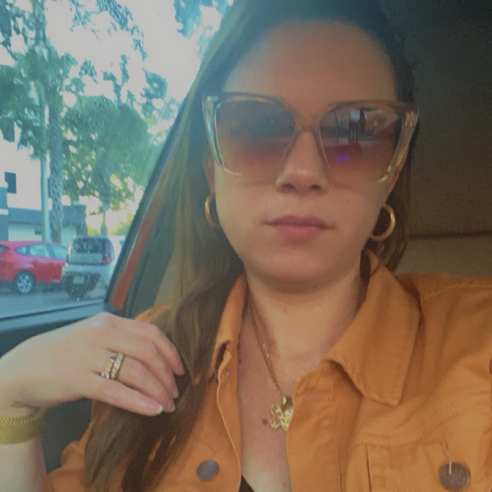 Meet your Posher, Ayda
